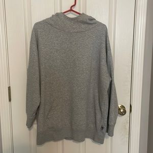 gray hoodie